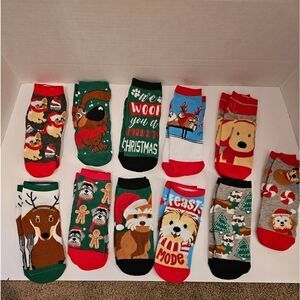 Cute no show socks Christmas doggie socks. Ladies size 9-11